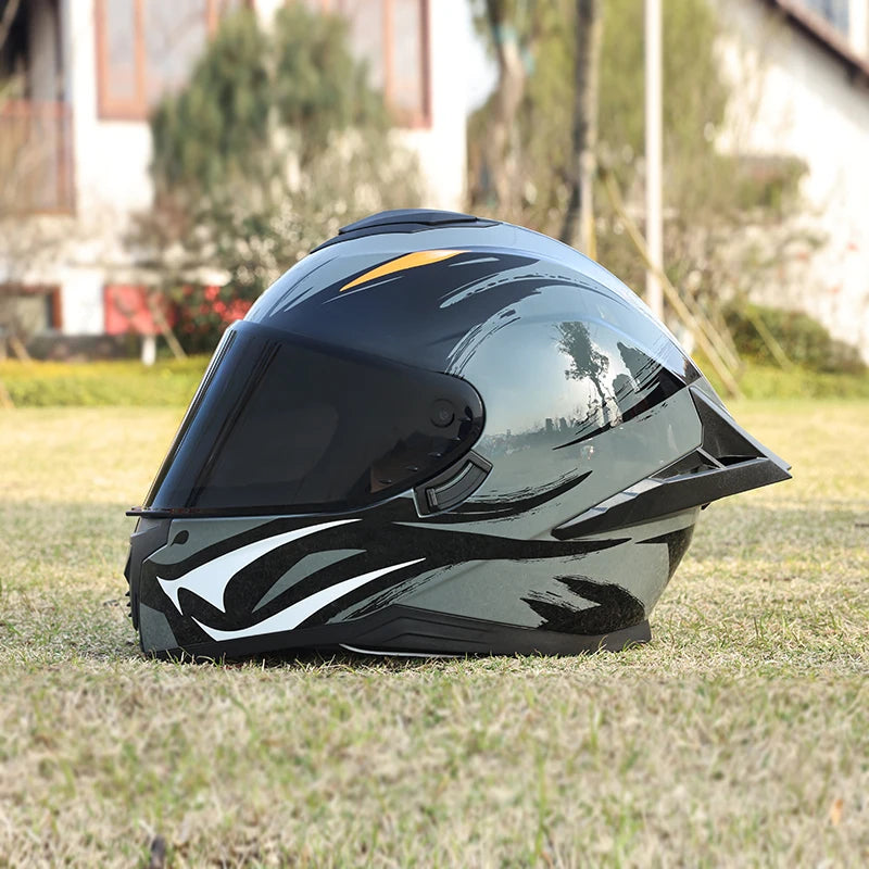 Motorcycle helmet, men's and women's dual mirror full face