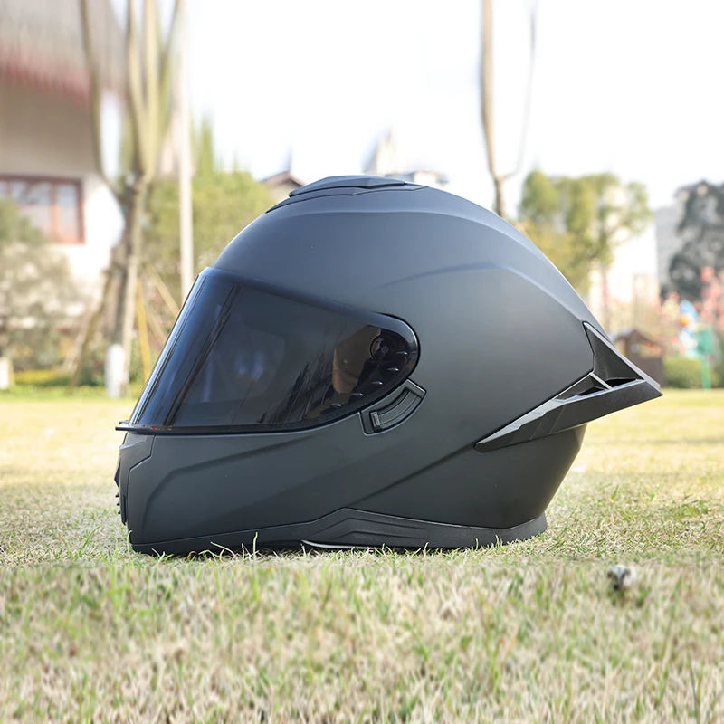Motorcycle helmet, men's and women's dual mirror full face