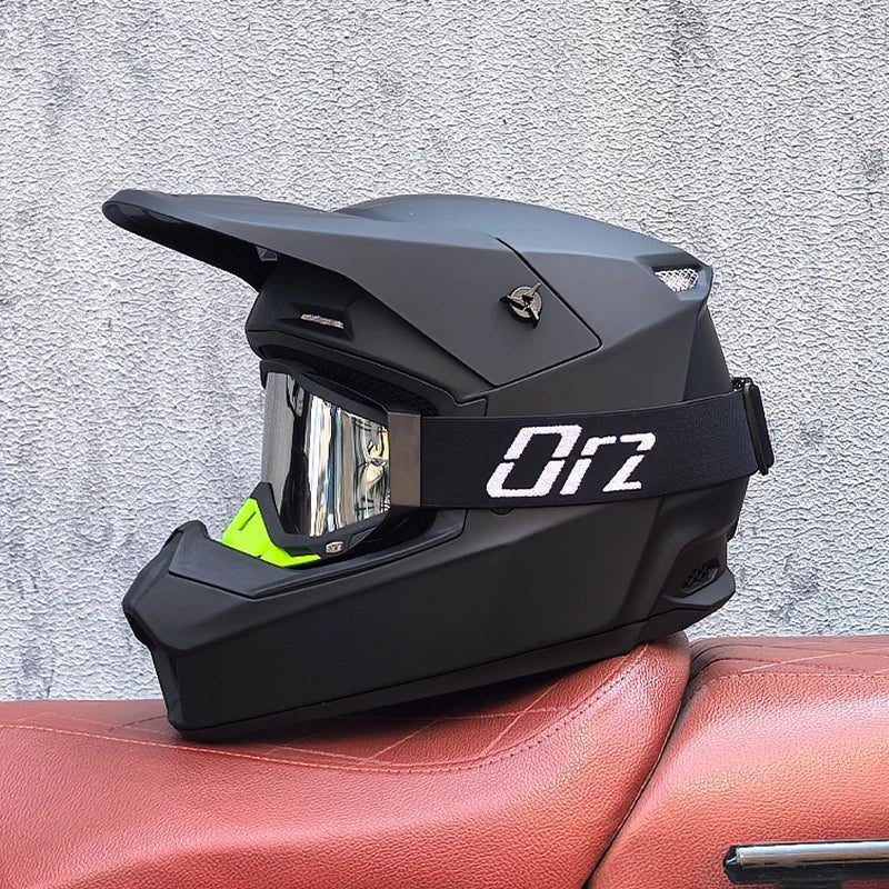 Off road racing motorcycle helmet bicycle - MoToPLY Xg116MoToPLY XSOff road racing motorcycle helmet bicycle